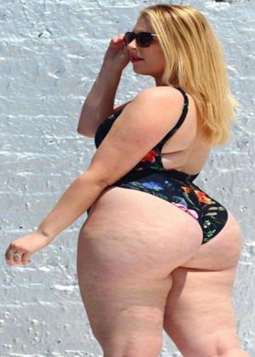 Emma Local Blonde Curvy Nottingham Escort 4-1200x1800111-500x700