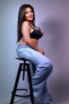 300 Lara W1H Busty Escort 4