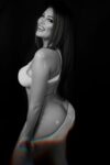 300 Lara W1H Busty Escort 2